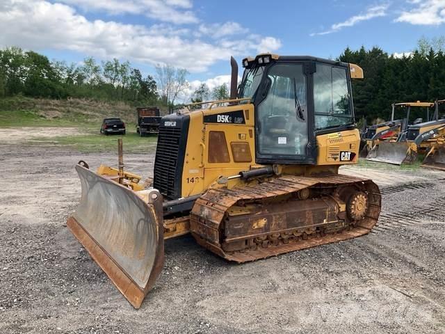 CAT D5K2 LGP Buldozer sobre oruga