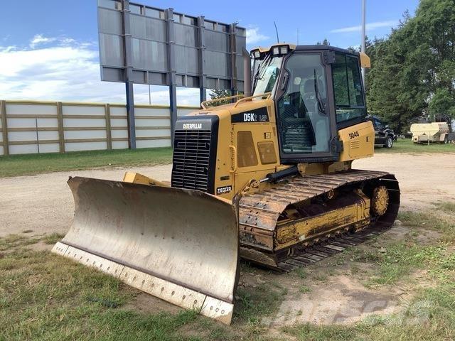 CAT D5K2 LGP Buldozer sobre oruga