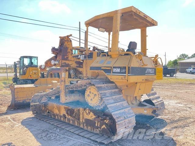 CAT D5M LPG Buldozer sobre oruga