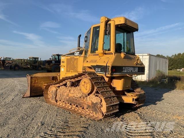 CAT D5N XL Buldozer sobre oruga