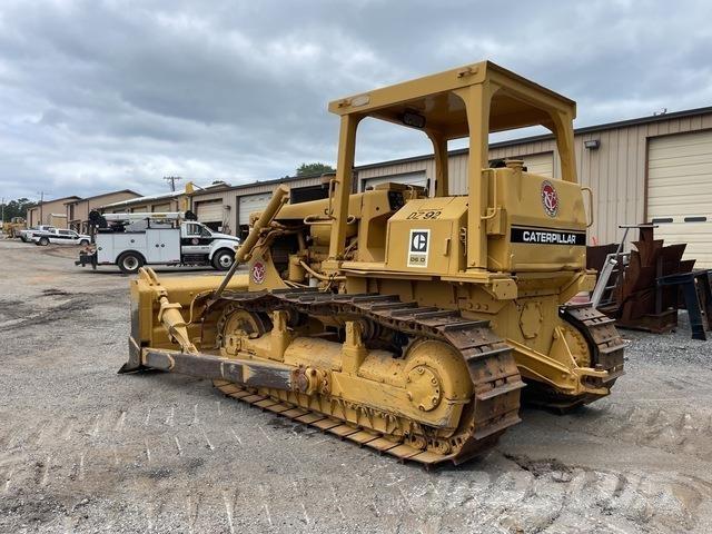 CAT D6D Buldozer sobre oruga