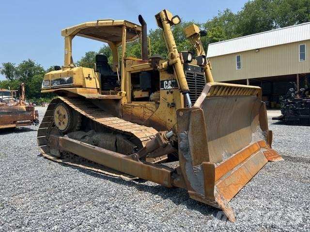 CAT D6H Buldozer sobre oruga