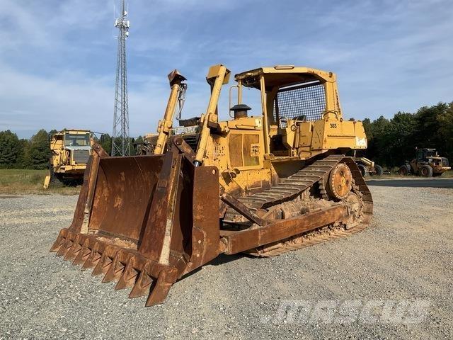 CAT D6H Buldozer sobre oruga