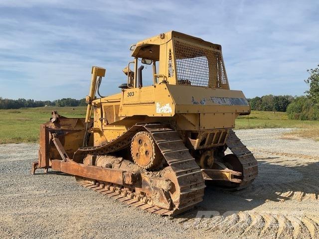 CAT D6H Buldozer sobre oruga
