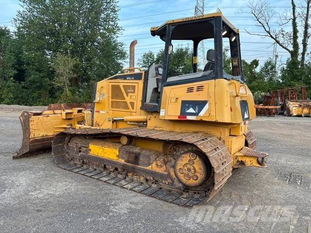 CAT D6K LGP Buldozer sobre oruga