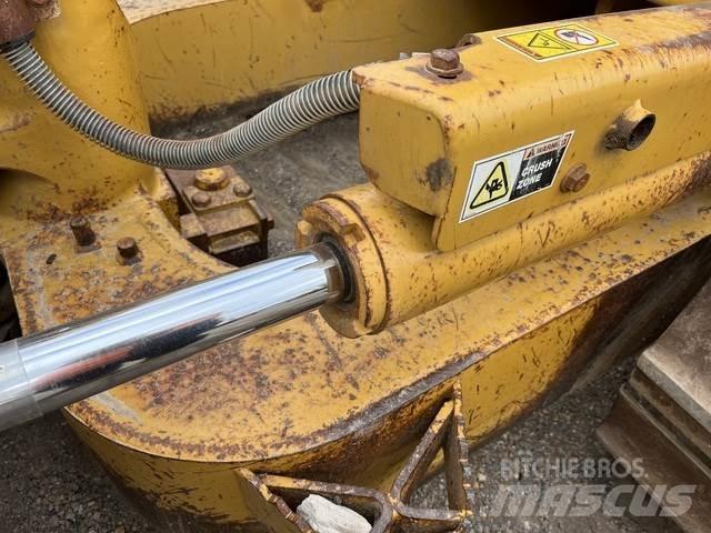 CAT D6N LGP Buldozer sobre oruga