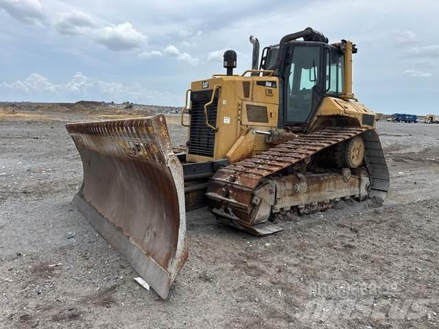 CAT D6N LGP Buldozer sobre oruga