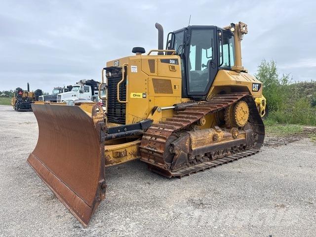 CAT D6N XL Buldozer sobre oruga