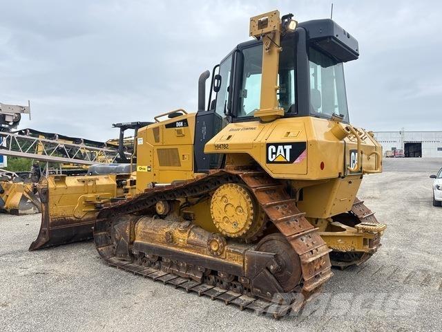 CAT D6N XL Buldozer sobre oruga