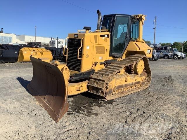 CAT D6N XL Buldozer sobre oruga