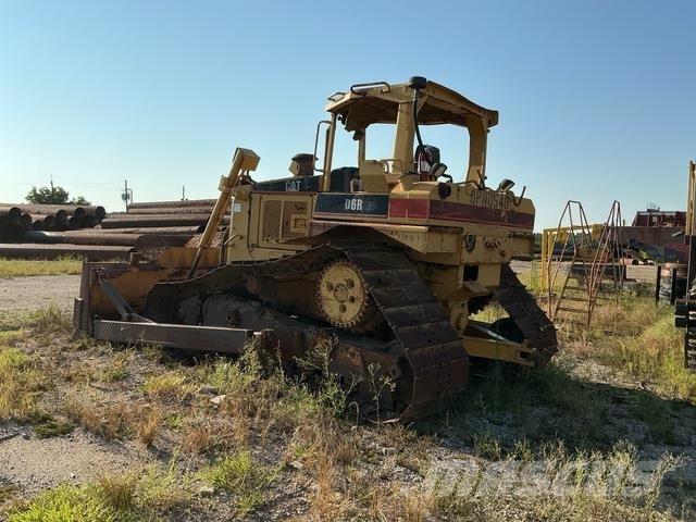 CAT D6R Buldozer sobre oruga