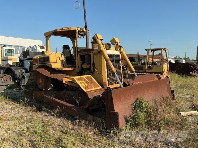 CAT D6R Buldozer sobre oruga
