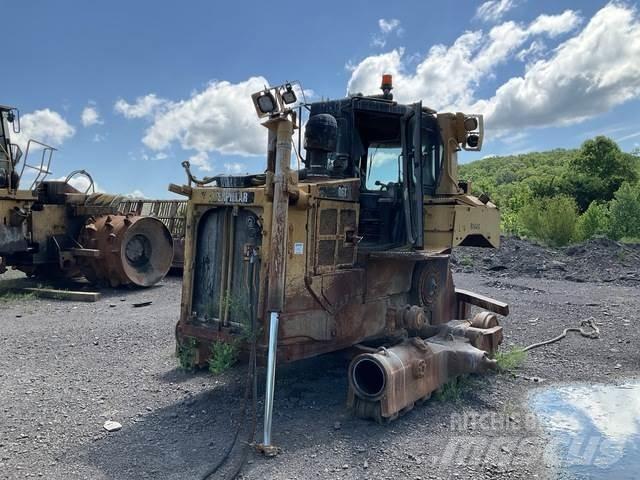 CAT D6T Buldozer sobre oruga