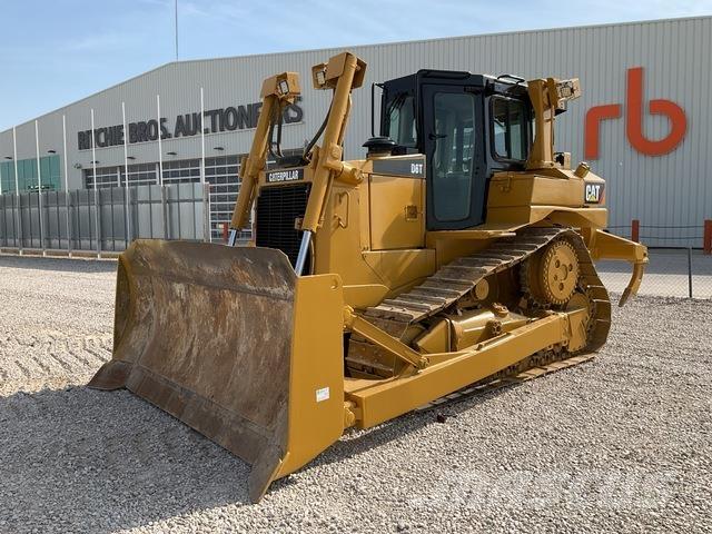 CAT D6T Buldozer sobre oruga