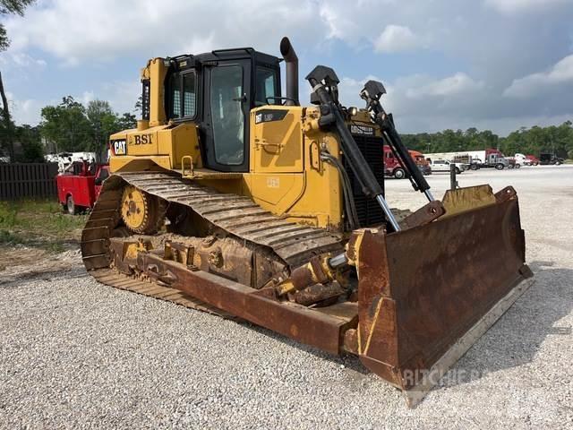 CAT D6T LGP Buldozer sobre oruga