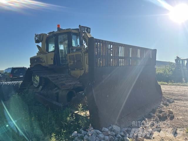 CAT D6T LGP Buldozer sobre oruga
