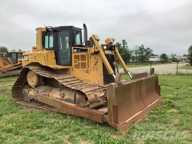 CAT D6T LGP Buldozer sobre oruga