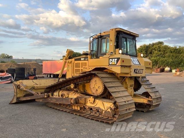 CAT D6T LGP Buldozer sobre oruga