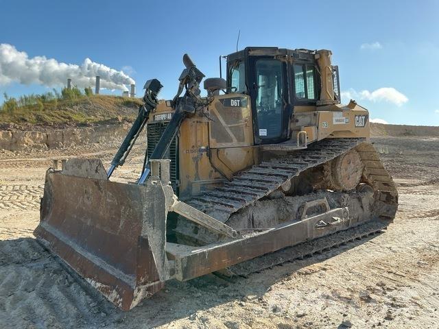 CAT D6T LGP Buldozer sobre oruga