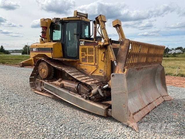 CAT D6T XL Buldozer sobre oruga