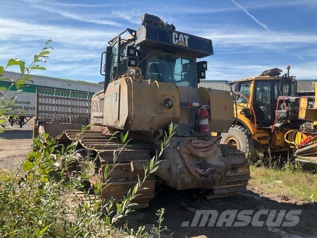 CAT D7E Buldozer sobre oruga