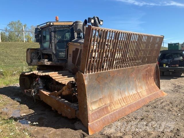CAT D7E Buldozer sobre oruga