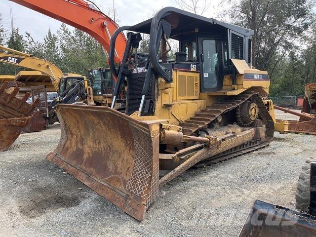 CAT D7R Buldozer sobre oruga