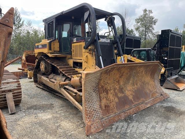 CAT D7R Buldozer sobre oruga