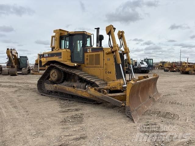 CAT D7R XR Buldozer sobre oruga