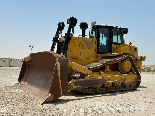 CAT D8 Buldozer sobre oruga