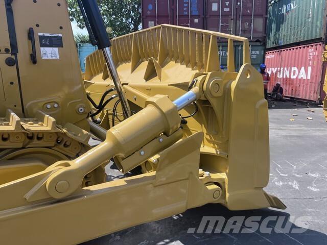 CAT D8GC Buldozer sobre oruga