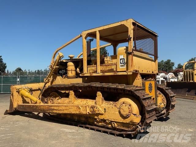 CAT D8H Buldozer sobre oruga
