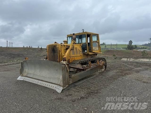 CAT D8H Buldozer sobre oruga