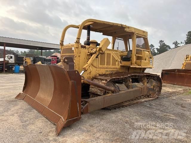 CAT D8K Buldozer sobre oruga