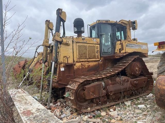 CAT D8R Buldozer sobre oruga