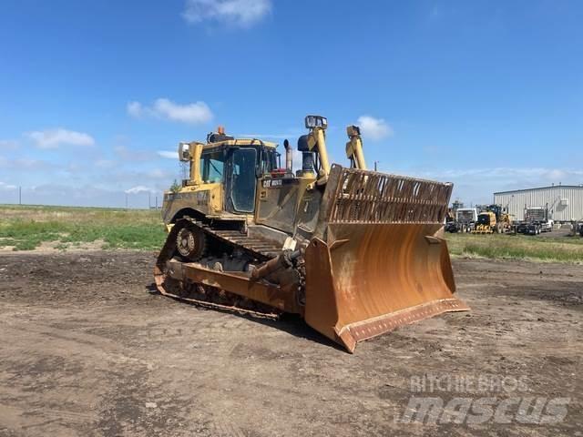 CAT D8T Buldozer sobre oruga