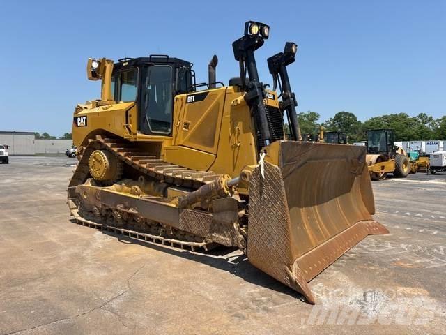 CAT D8T Buldozer sobre oruga
