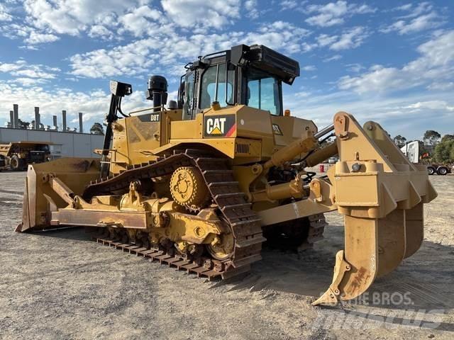 CAT D8T Buldozer sobre oruga