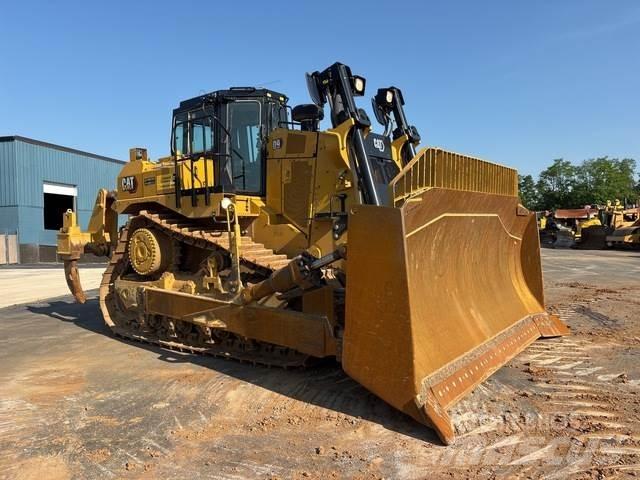 CAT D9 Buldozer sobre oruga