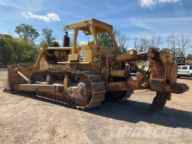 CAT D9H Buldozer sobre oruga