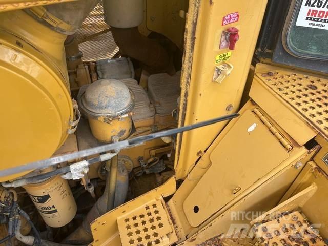CAT D9T Buldozer sobre oruga