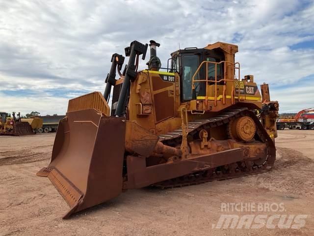 CAT D9T Buldozer sobre oruga