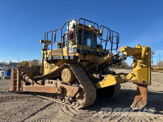 CAT D9T Buldozer sobre oruga