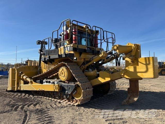 CAT D9T Buldozer sobre ruedas
