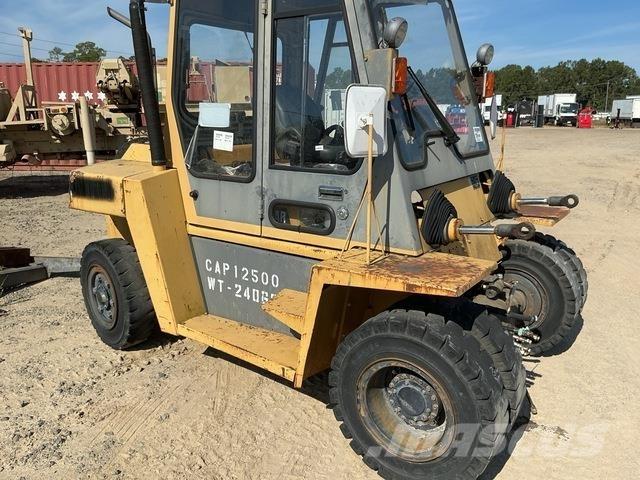 CAT DP70 Otras carretillas elevadoras