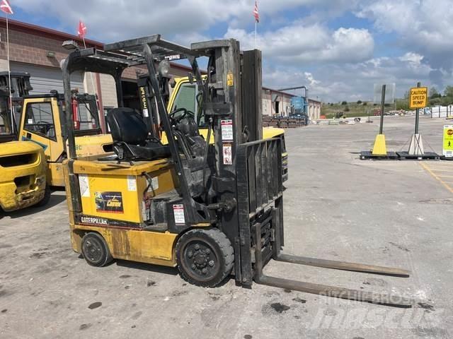 CAT EC25K Carretillas de horquilla eléctrica