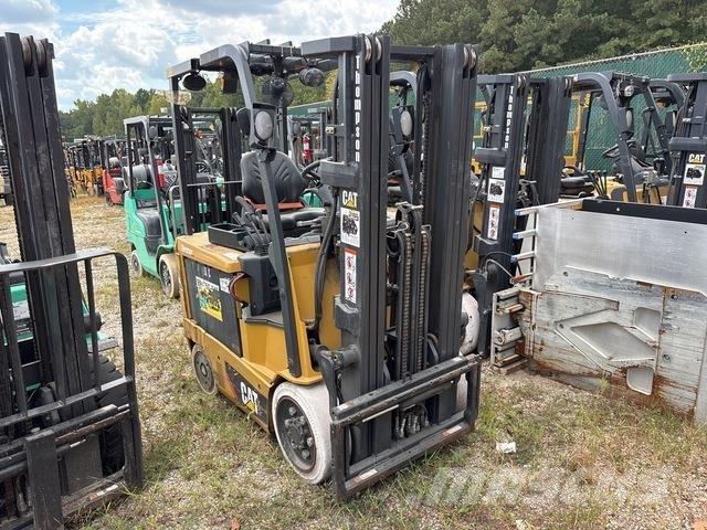 CAT EC25N2 Carretillas de horquilla eléctrica