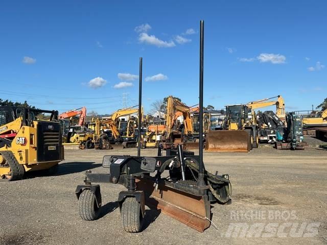 CAT GB124 Construcción - Otros