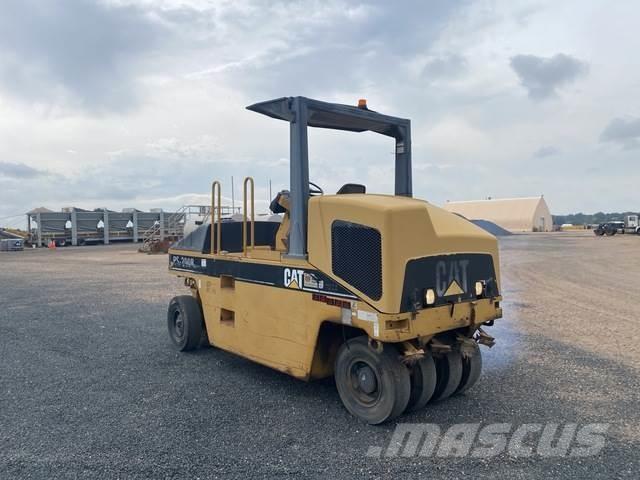 CAT PS-200B Rodillos sobre neumáticos