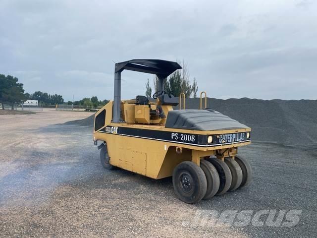 CAT PS-200B Rodillos sobre neumáticos